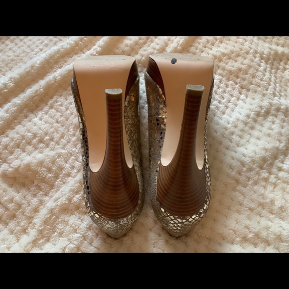 Calvin Klein Kendall Metallic Snake Print Heels - Picture 7 of 8